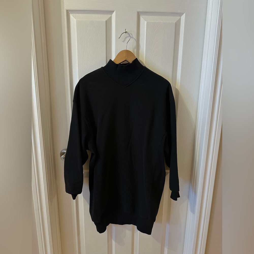 Dynamite Black Long-Sleeve Mock Neck Dress